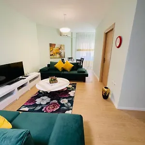 New In Center Of Apartamento